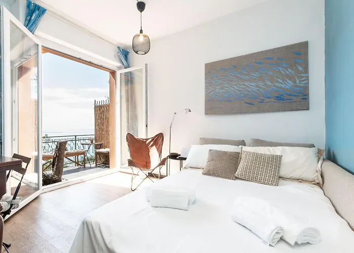 Pet-friendly Vista Mare Lejlighed